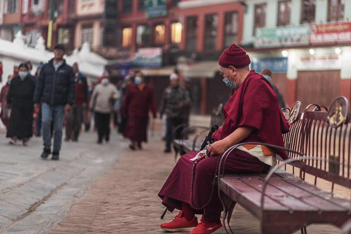 Boudhanath stupa morning kora - Max Samadhi