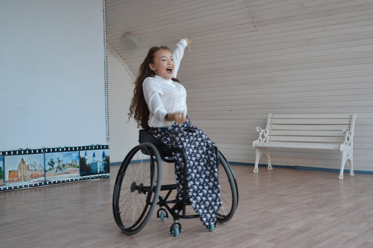 Вальс - Андрей Хлопонин