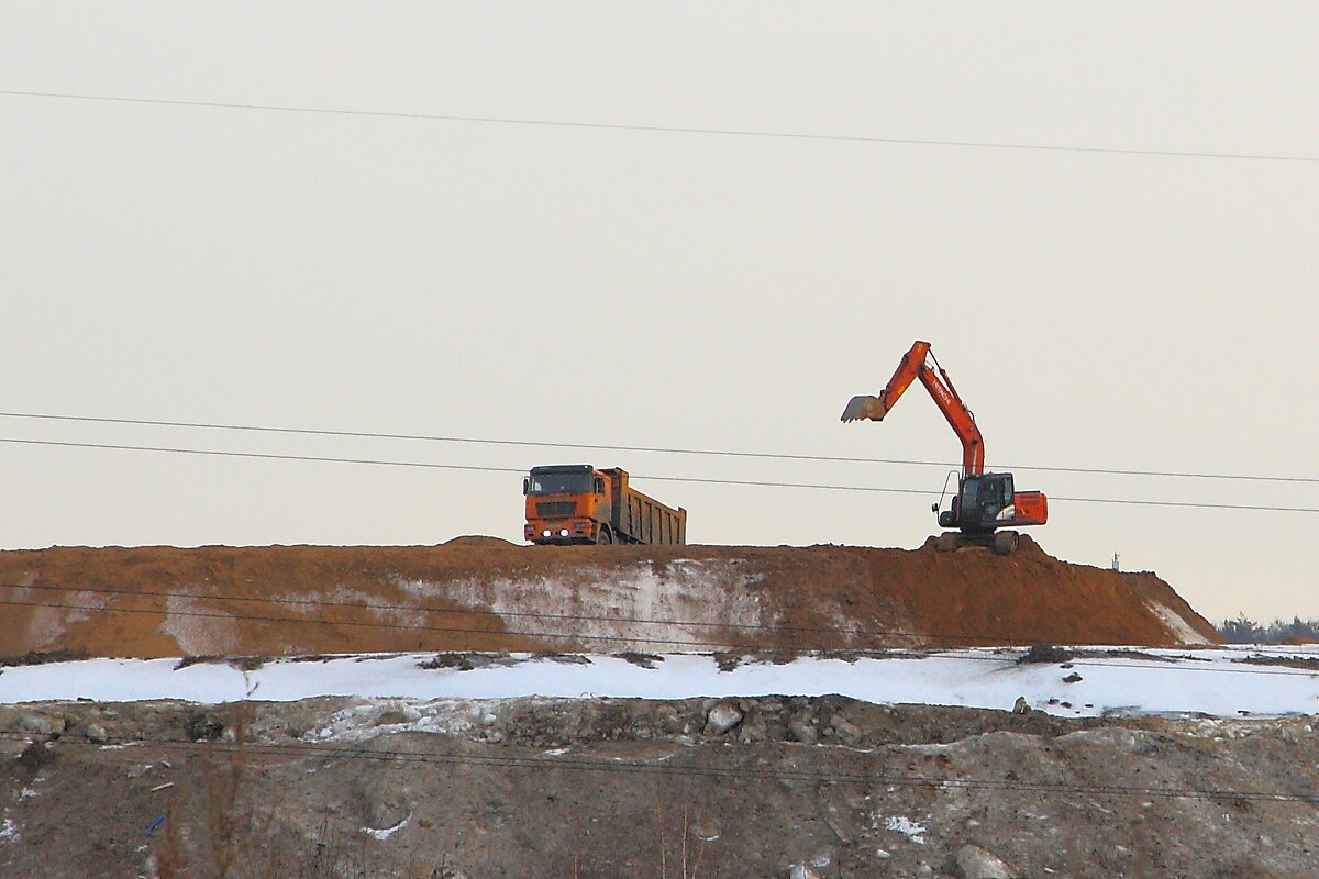 Строят вавилонскую башню. - Александр Сергеевич 