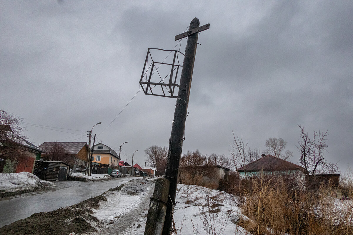 Весна в провинциальном городе - Валерий Михмель 