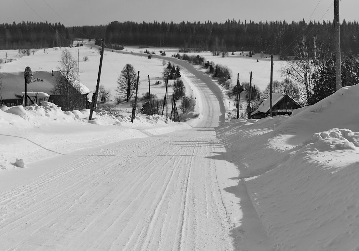Март - Роман Пацкевич Март - Роман Пацкевич