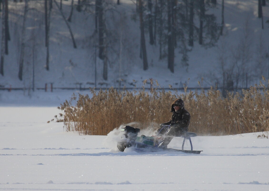 По зимнику да с ветерком - Владилен Панченко По зимнику да с ветерком - Владилен Панченко