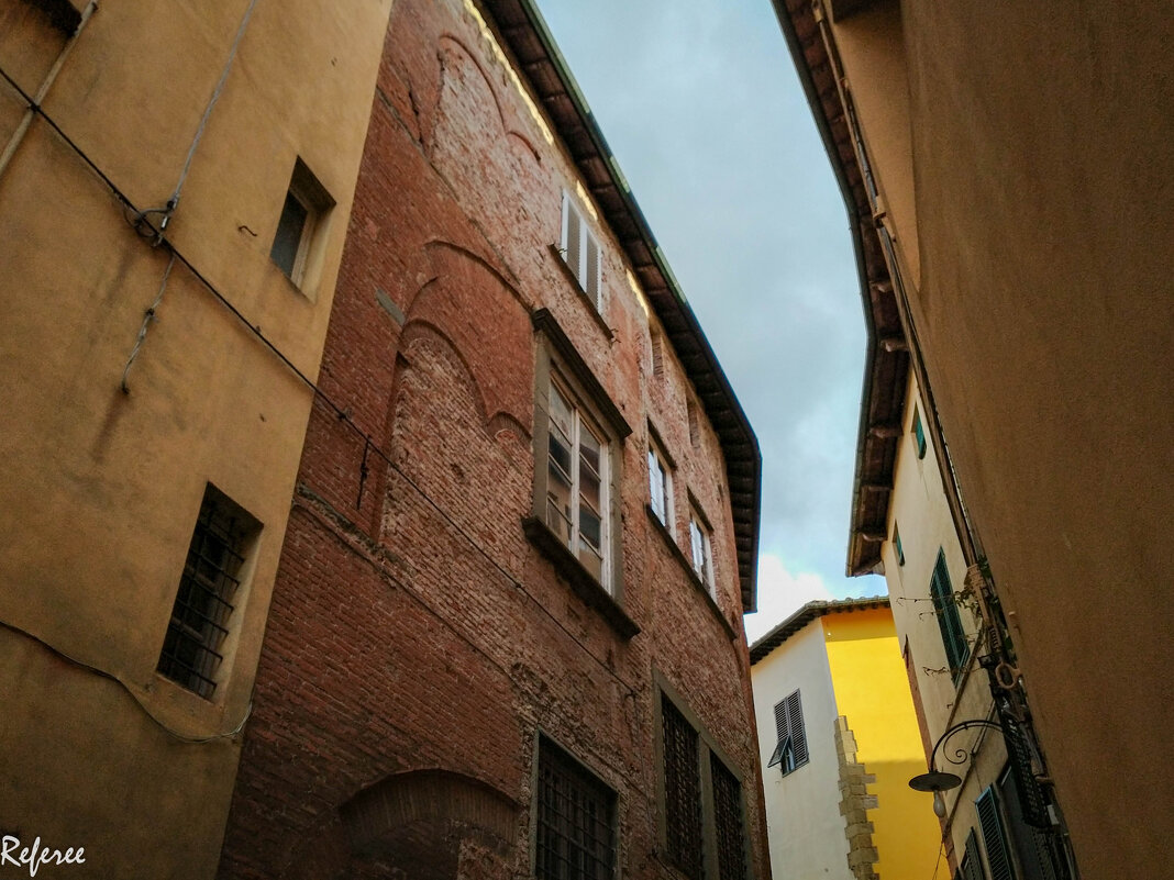 Лукка, Тоскана (Италия) (серия) - Referee (Дмитрий) Лукка, Тоскана (Италия) (серия) - Referee (Дмитрий)