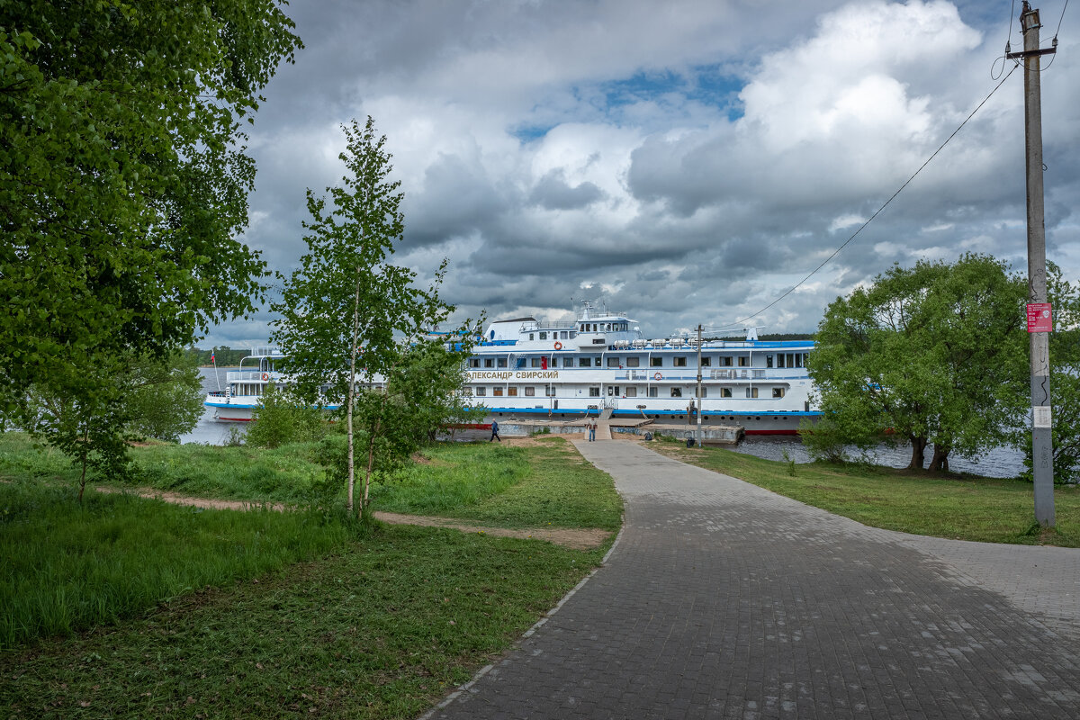 Вторую неделю на приколе... - Михаил "Skipper"