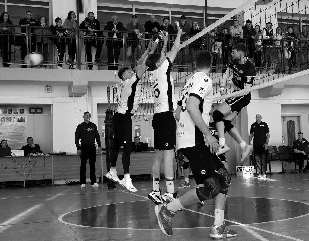 Сокрушительный удар - Александр Артемьев Сокрушительный удар - Александр Артемьев