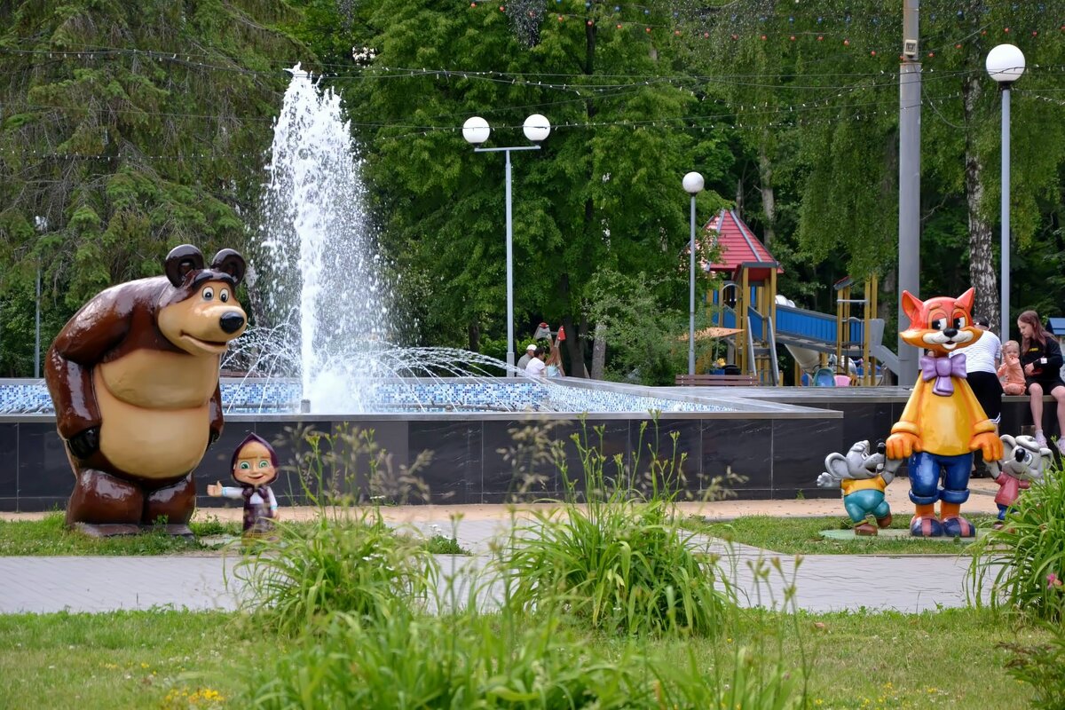 Лето в городском парке. - Михаил Столяров