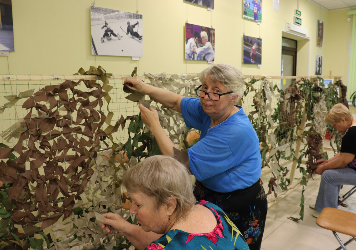 ленточка за ленточкой - так плетется сеточка... - Наталья Лунева ленточка за ленточкой - так плетется сеточка... - Наталья Лунева