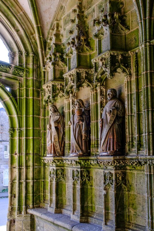 Портал церкви .Богаматери в д.Кернаскледен - Георгий А Портал церкви .Богаматери в д.Кернаскледен - Георгий А