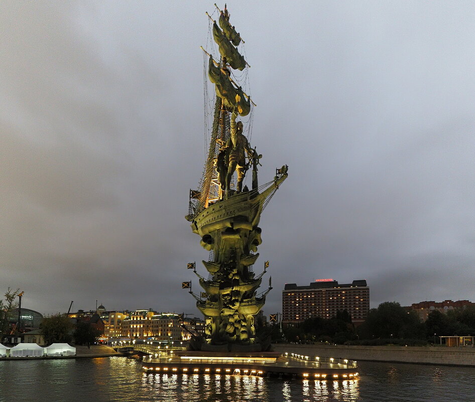 Из осенней поездке по реке Москва - Евгений Седов