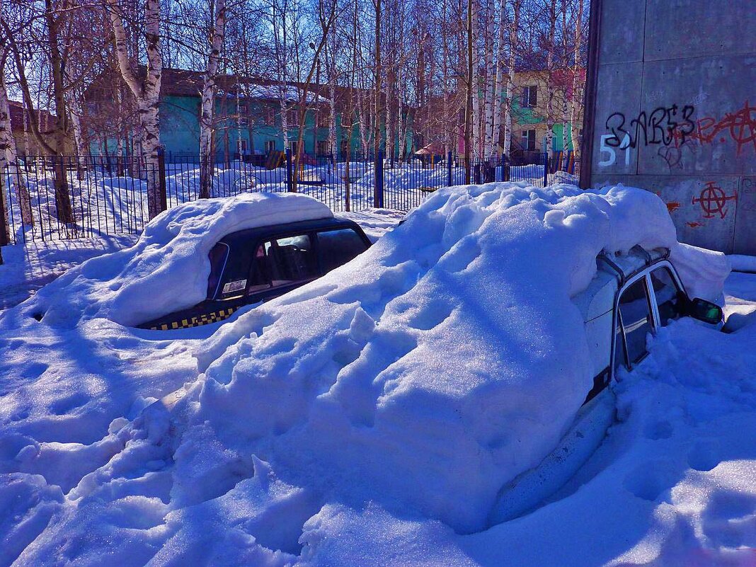 Искуственные горки! Фотошутка. - Владимир 