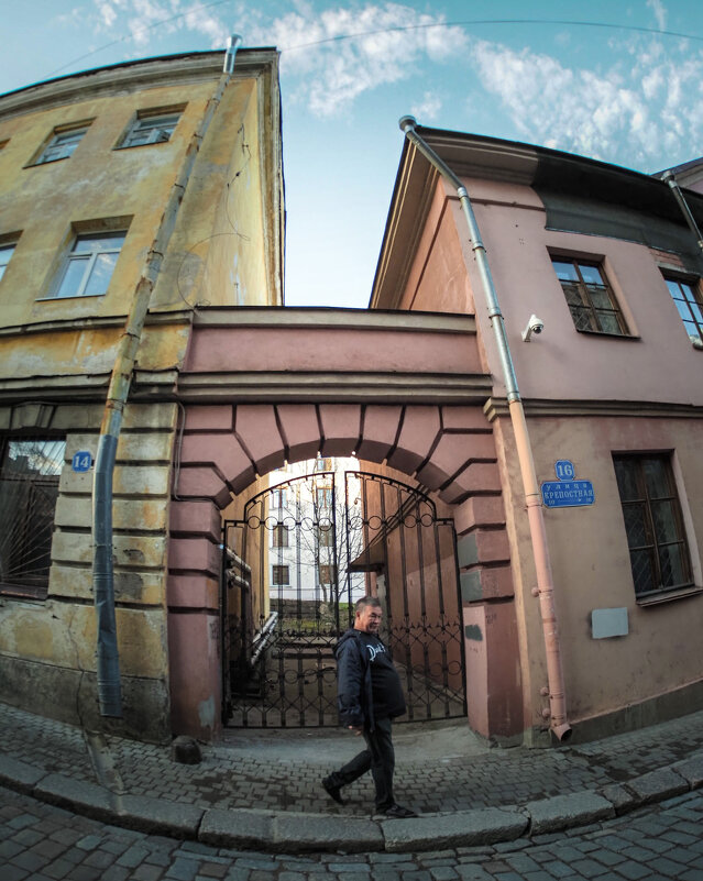 Прогулка по Выборгу - Магомед . Прогулка по Выборгу - Магомед .