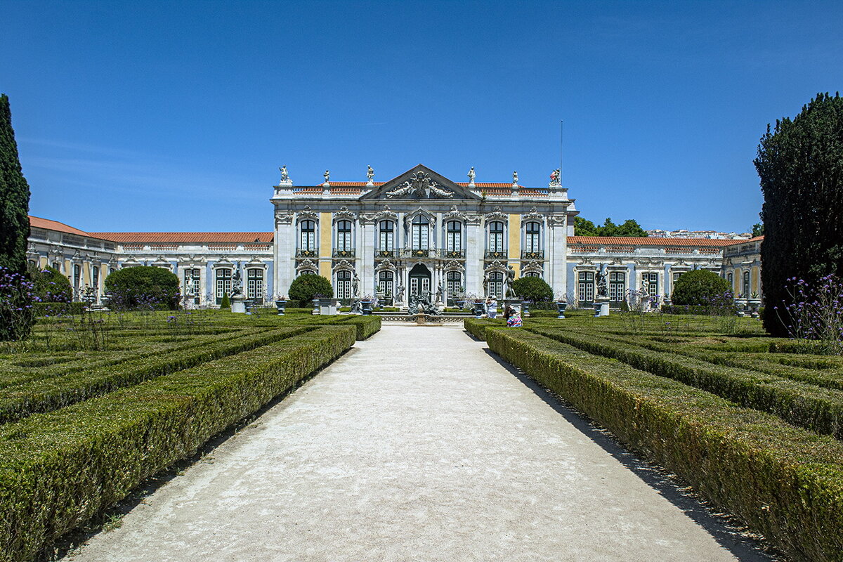 Palácio Nacional de Queluz - главный фасад - Roman Ilnytskyi