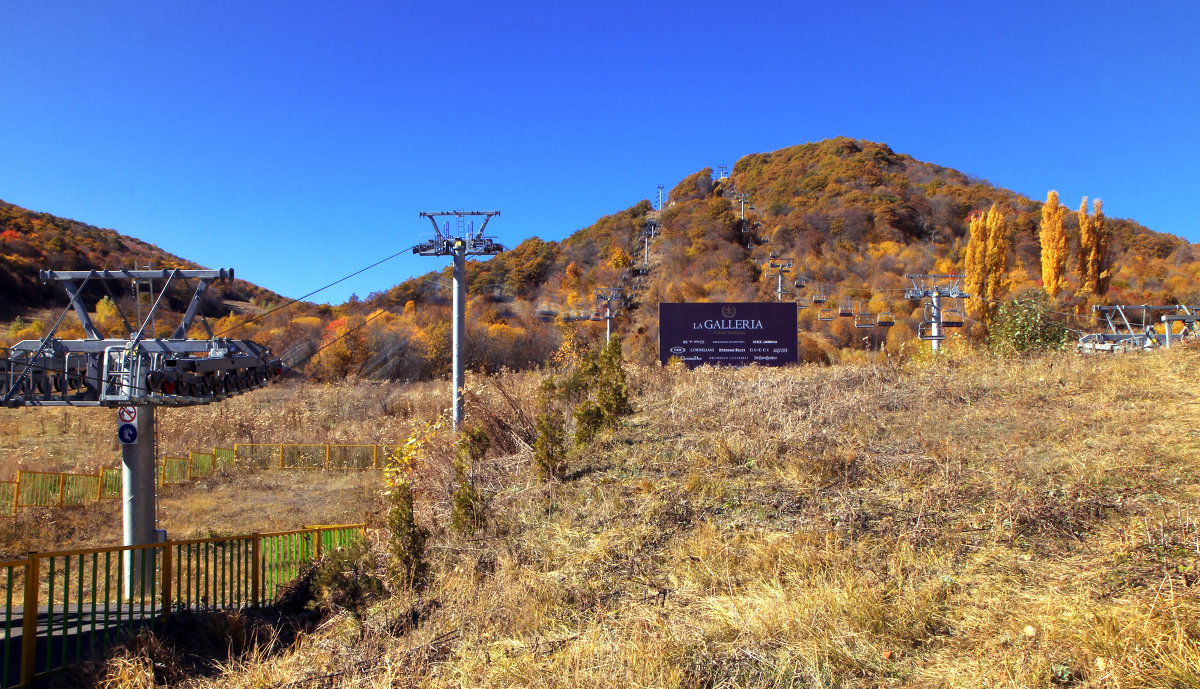 Tshakhkadzor, Ski lift, Mountain view - Andrey Curie