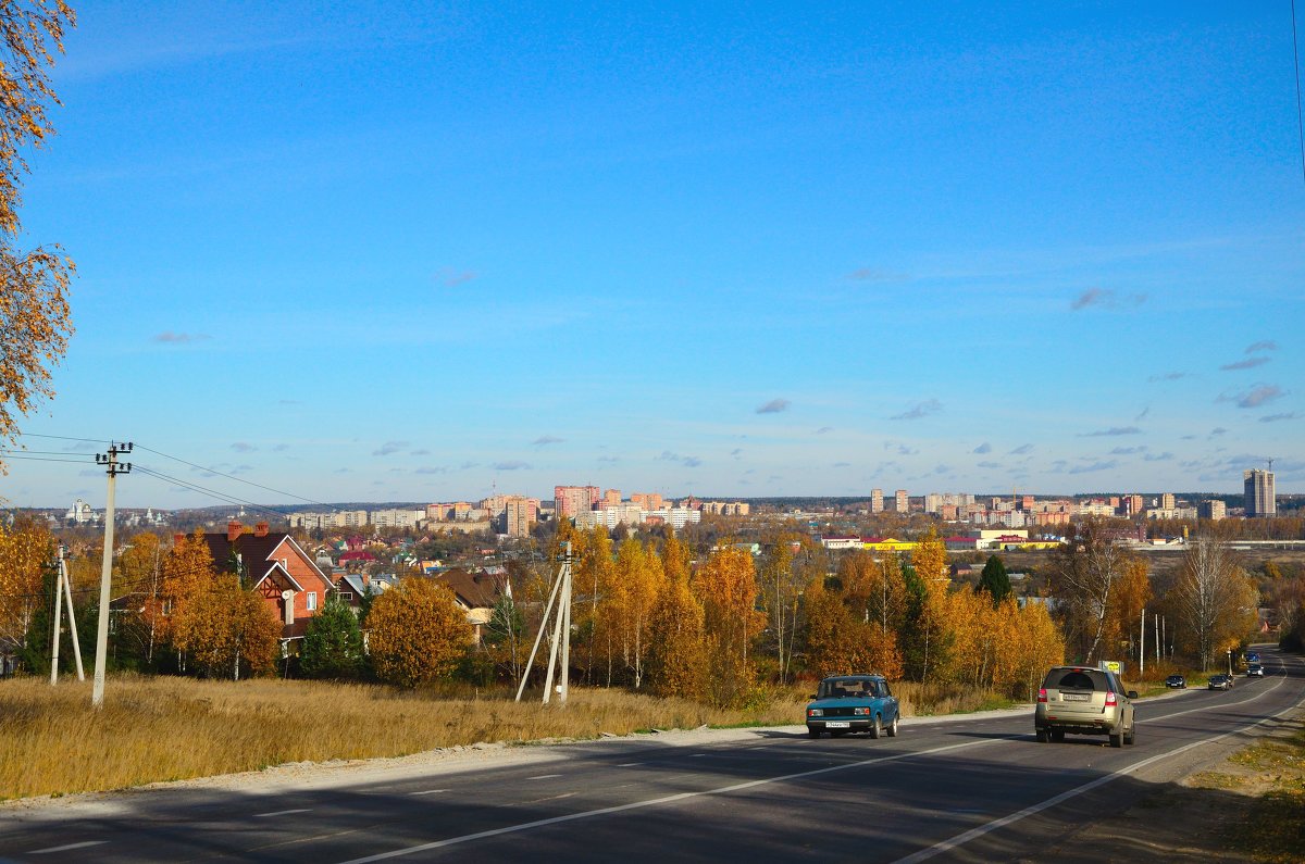 Подмосковный городок - Александр Белоглазов