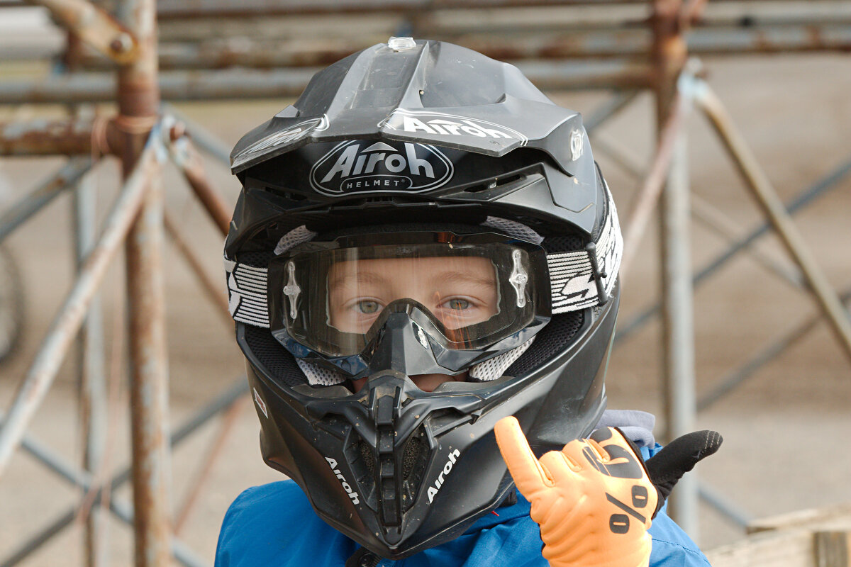 Юный мотокроссмен - Олег Чемоданов Юный мотокроссмен - Олег Чемоданов