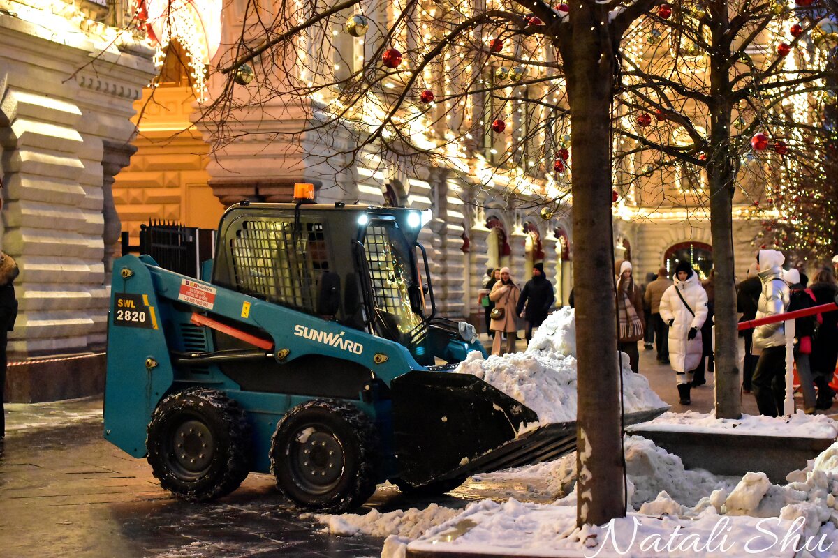 Снегоуборочная машина. - Наталья Вязигина Снегоуборочная машина. - Наталья Вязигина