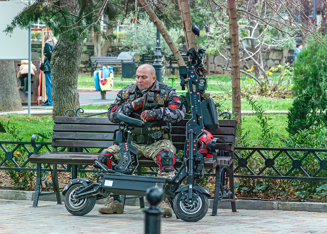 Уже пошаливает сердце - Юрий Яловенко