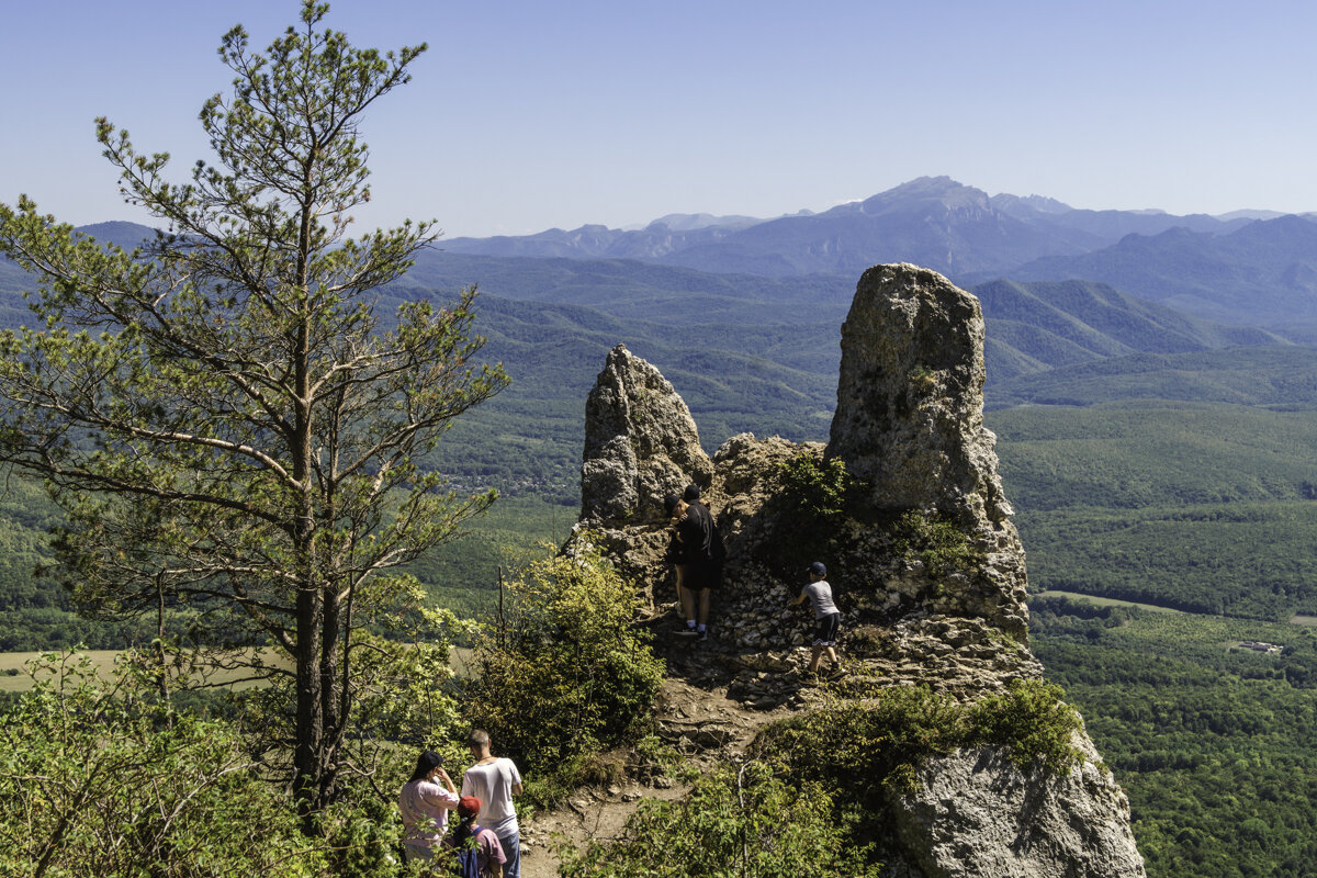 Чертов палец - Игорь Сикорский Чертов палец - Игорь Сикорский