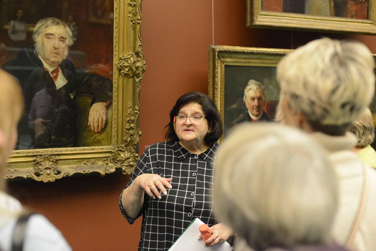 . - Алексей Неустроев