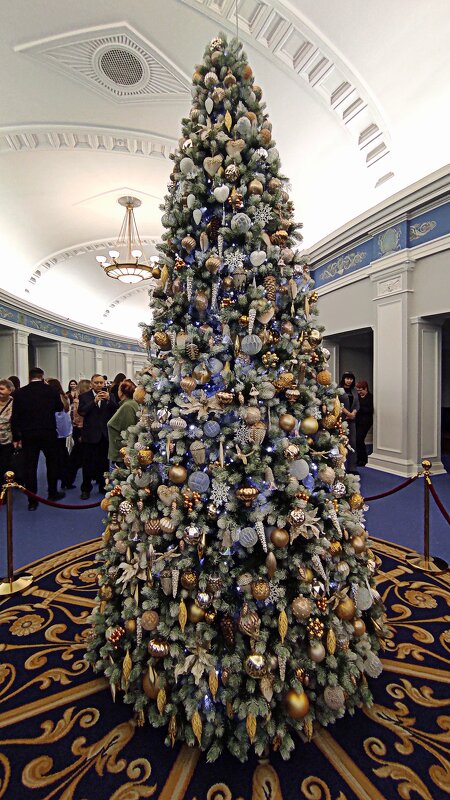 Театральная Ёлка - Татьяна Лютаева