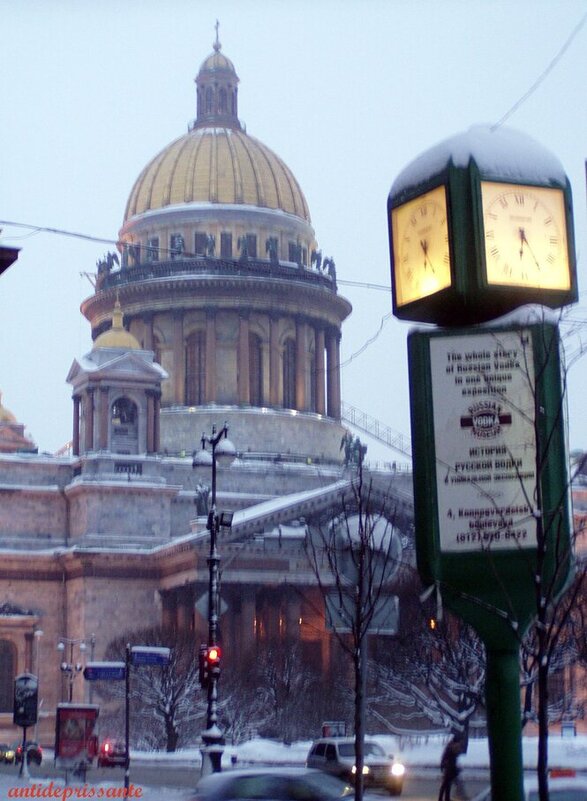 СПБ...Исаакиевская площадь...С Новым Годом ! - vadim 