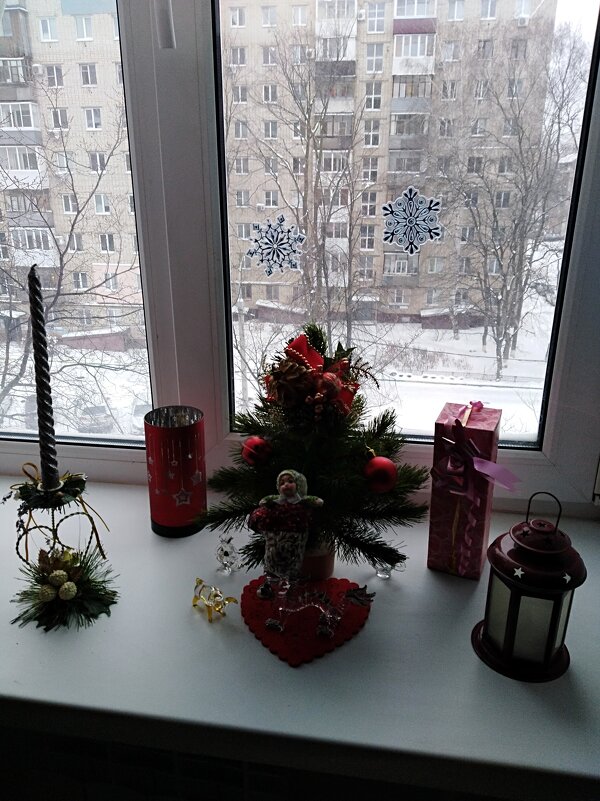 Новогодний натюрморт - Нина Колгатина Новогодний натюрморт - Нина Колгатина