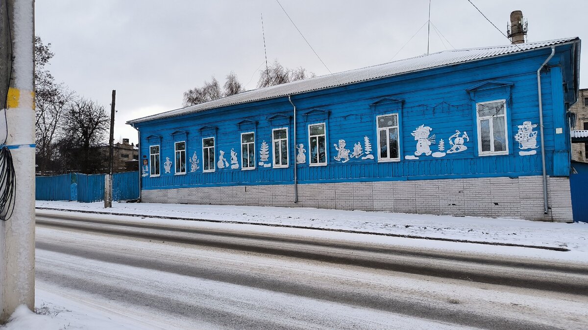 Старый дом принарядился! - Ольга 