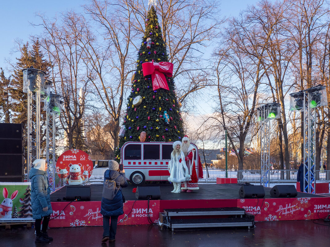 ___ - Yuriy V ___ - Yuriy V