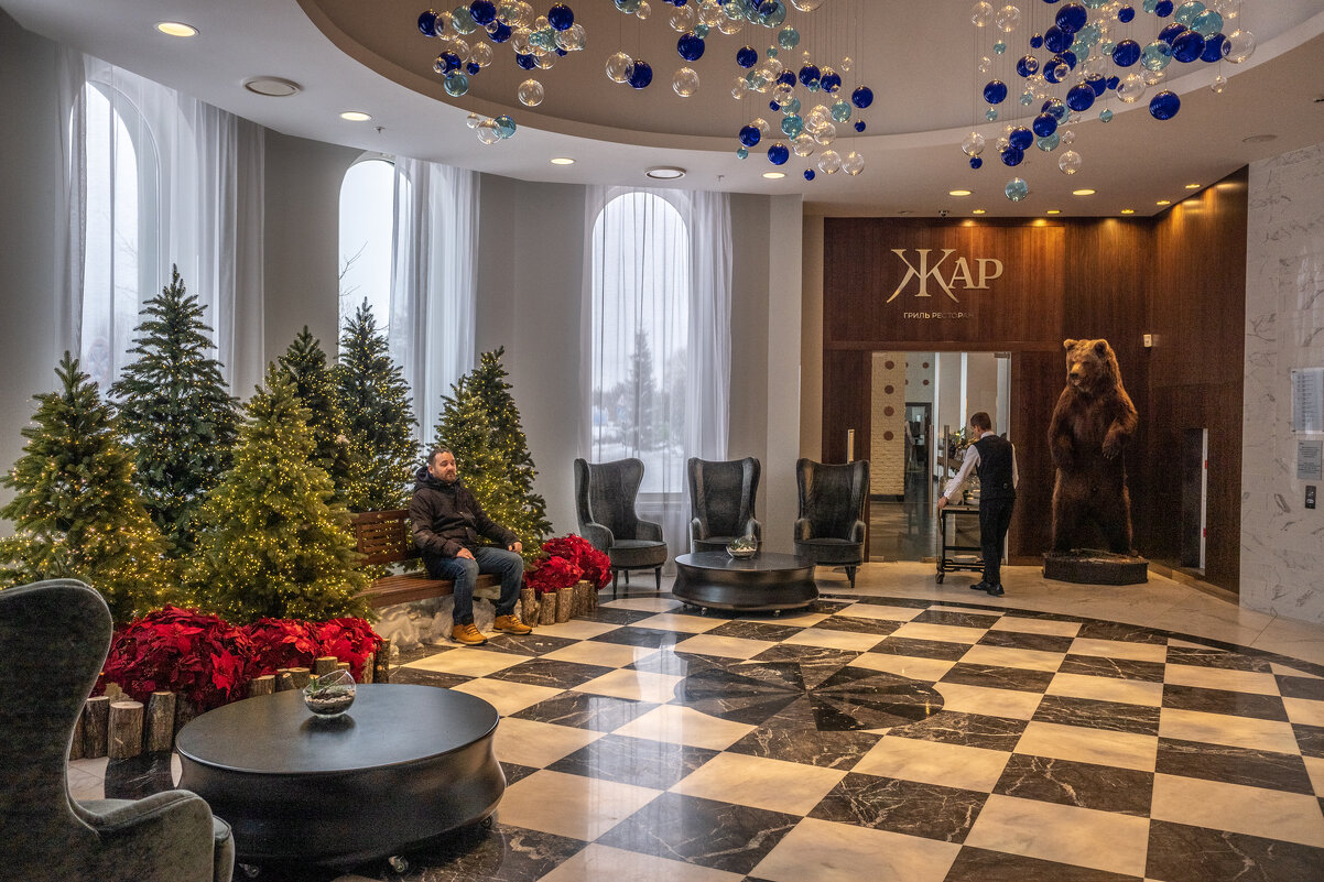 Холл гриль-ресторана "Жар". - Михаил "Skipper" Холл гриль-ресторана "Жар". - Михаил "Skipper"