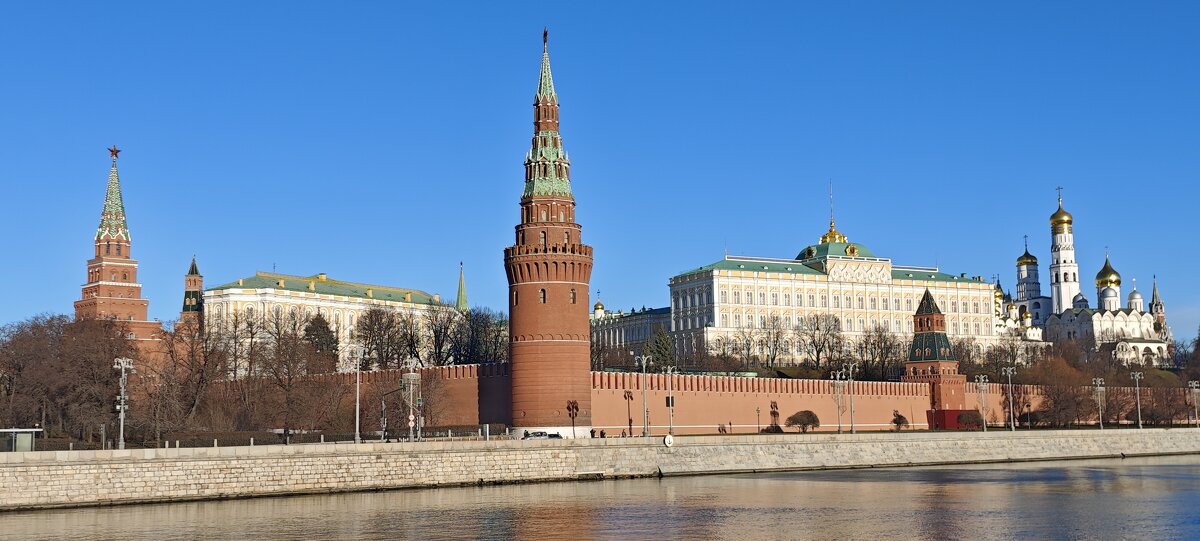 Кремль - <<< Наташа >>> Кремль - <<< Наташа >>>