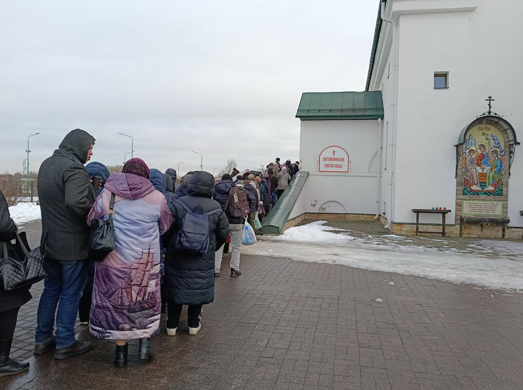 За святой водицей. В день Богоявления. - Мария Васильева