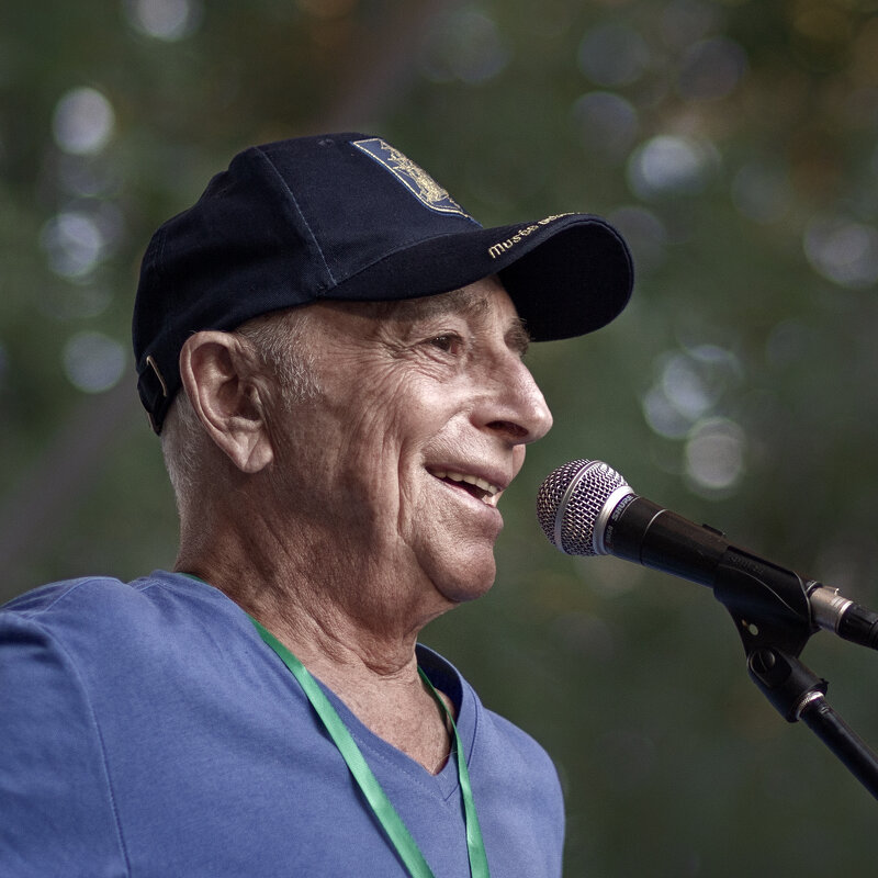 * - Александр Лисовский