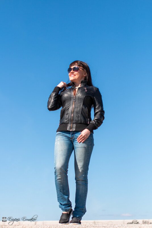 В даль смотрящая - Евгений Ермаков