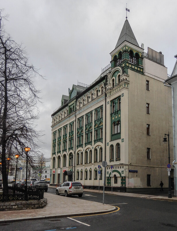 Дом Миансаровой - Сергей Лындин Дом Миансаровой - Сергей Лындин