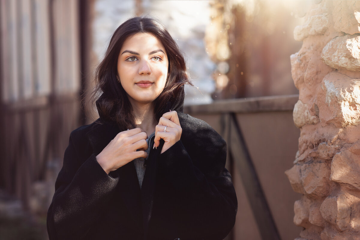 Манушак, в переводе фиалка. - Лилия . Манушак, в переводе фиалка. - Лилия .