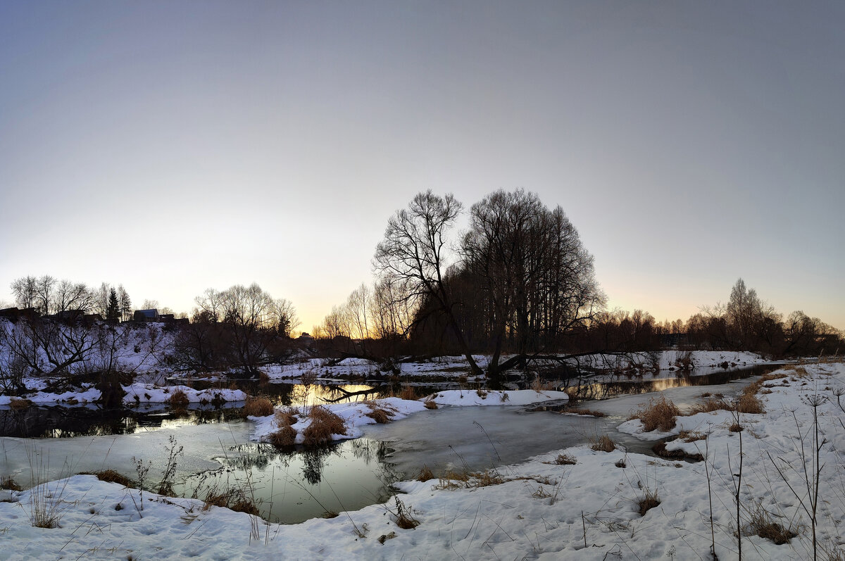 Вечер на реке - Денис Бочкарёв Вечер на реке - Денис Бочкарёв