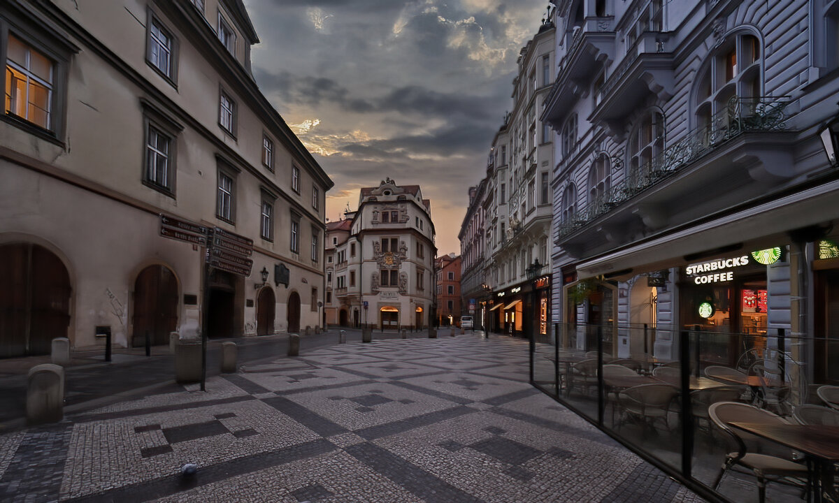 Городская прогулка - Valentin Bondarenko