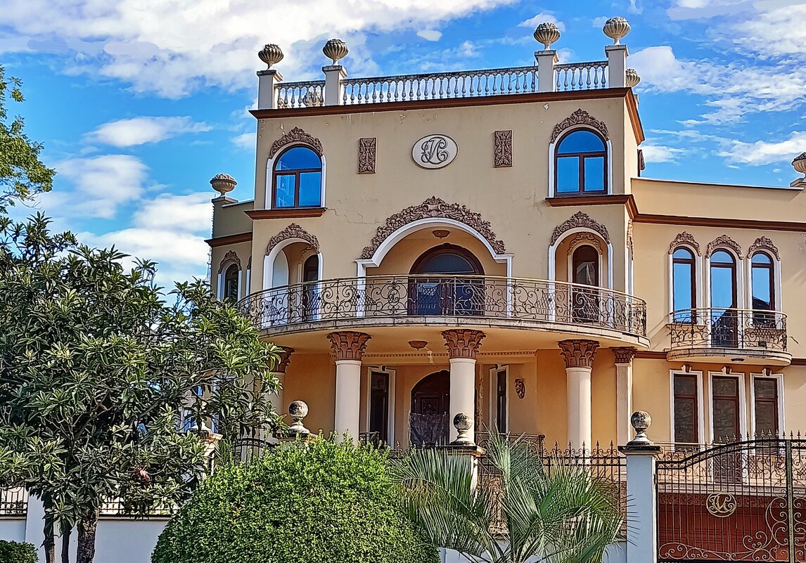 Абхазия - страна души и контрастов - Елена (ЛенаРа) Абхазия - страна души и контрастов - Елена (ЛенаРа)