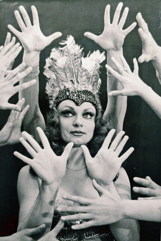 Руки вверх - Андрей Хлопонин Руки вверх - Андрей Хлопонин