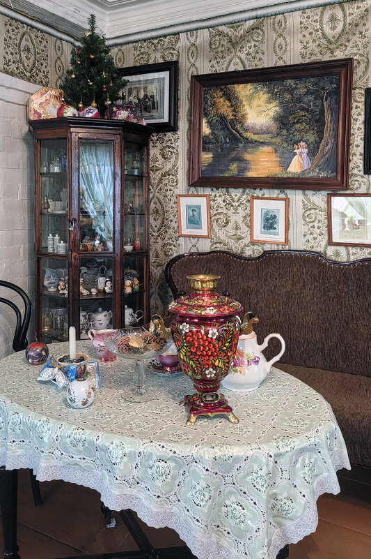 Мышкин. Музей-усадьба Махаев двор. Гостиная - Gen 