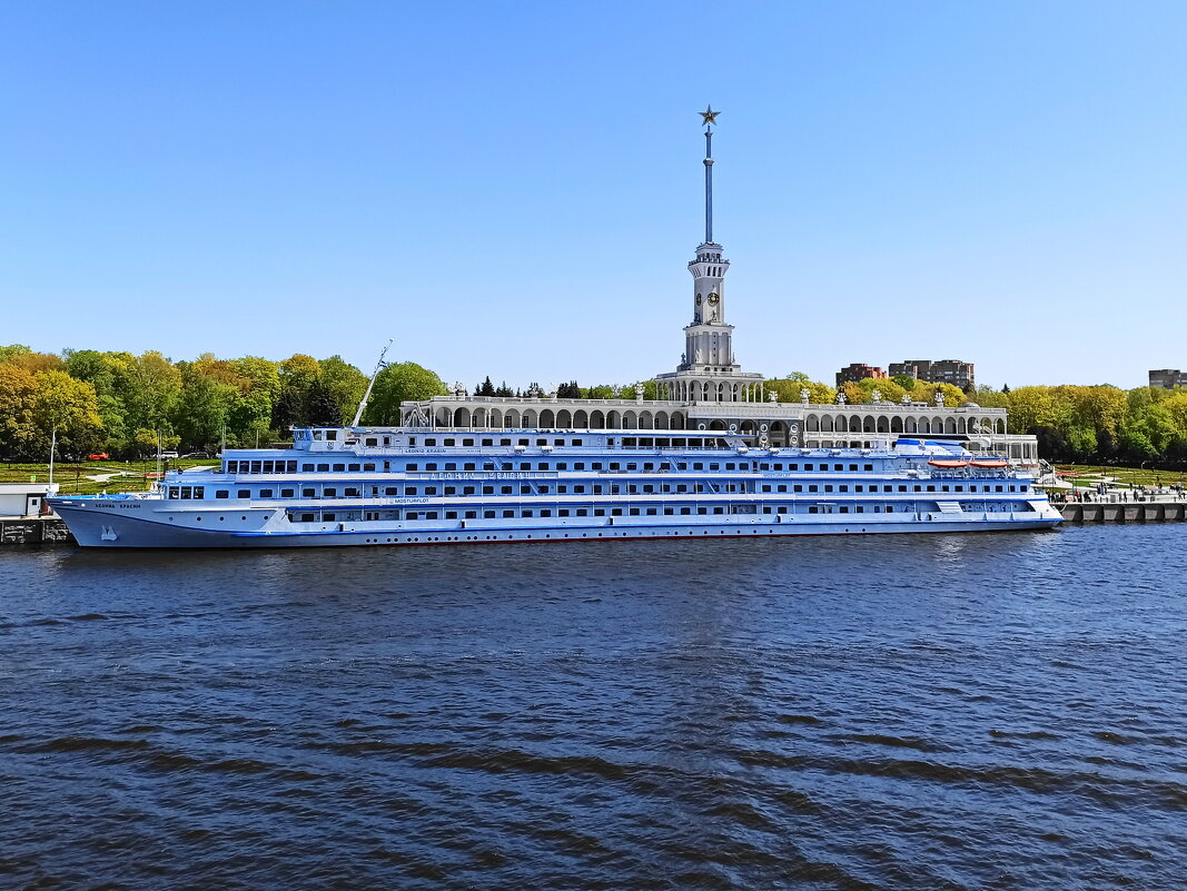 Из жизни ходящих по воде. Северный речной вокзал, Москва - svk * Из жизни ходящих по воде. Северный речной вокзал, Москва - svk *