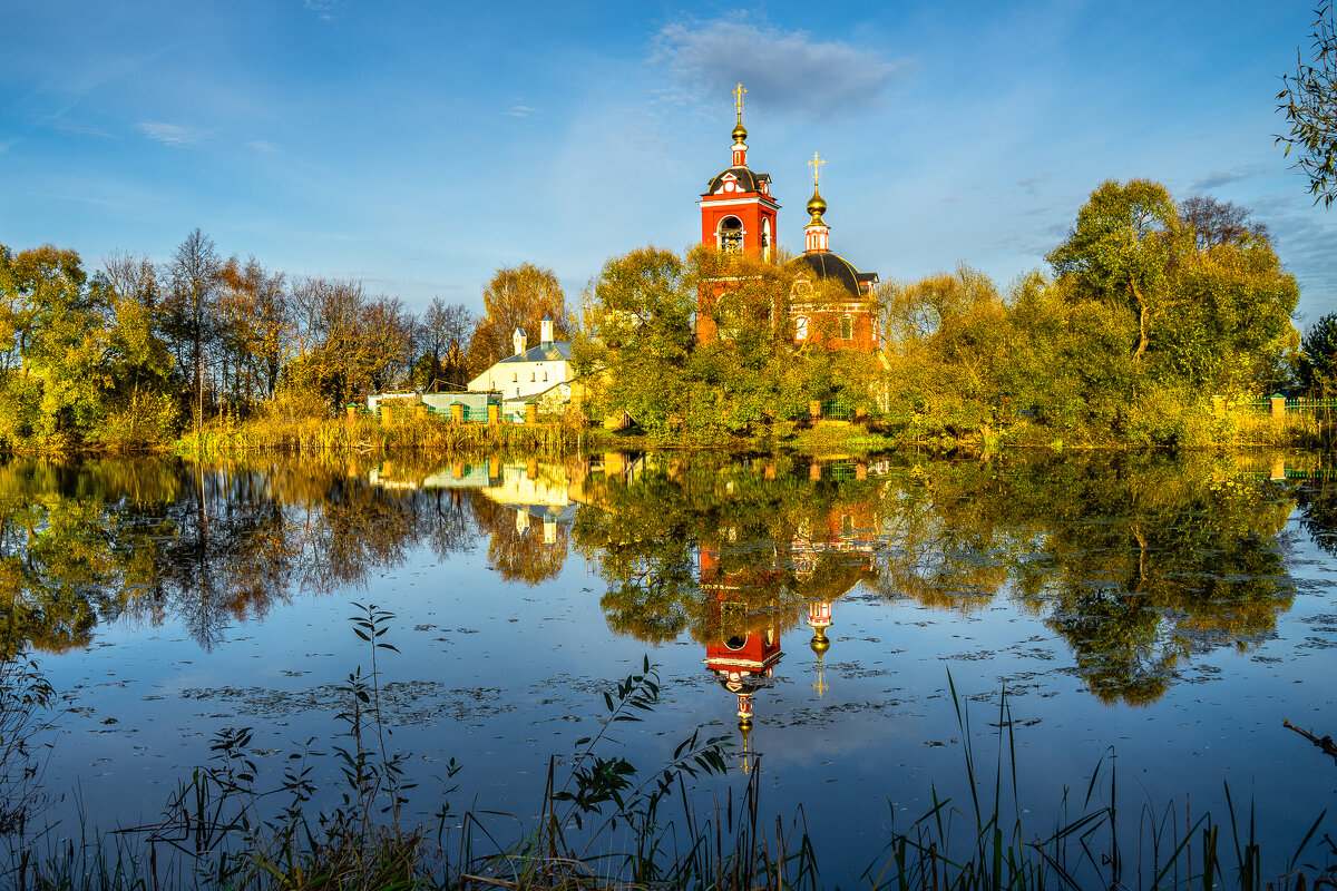 Храм Св.Бориса и Глеба - Владимир Езеров 
