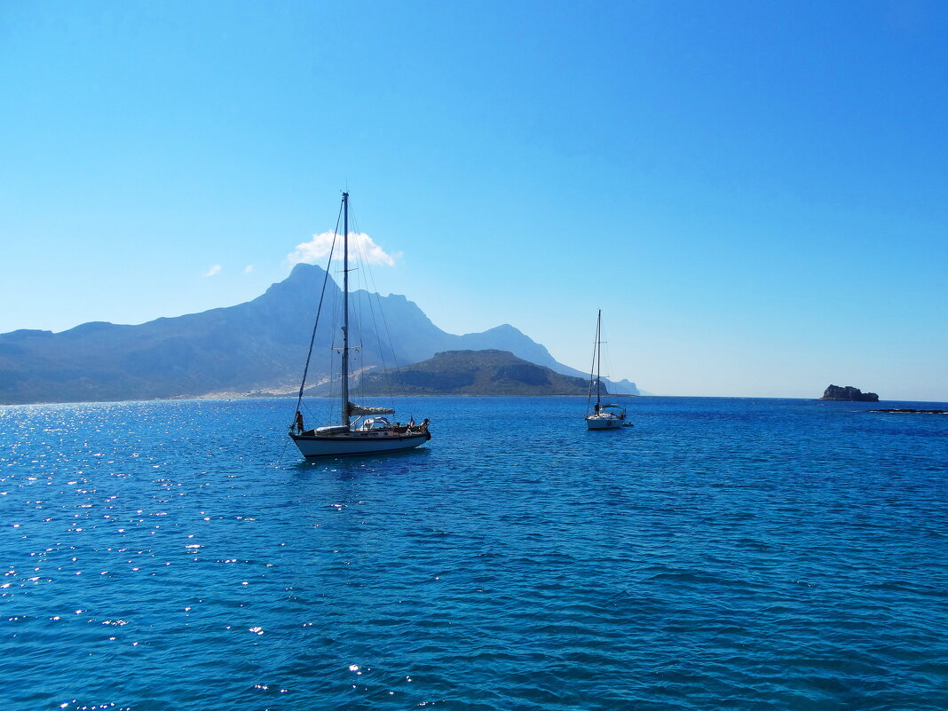 Из жизни ходящих по воде. В окрестностях Крита - svk * Из жизни ходящих по воде. В окрестностях Крита - svk *
