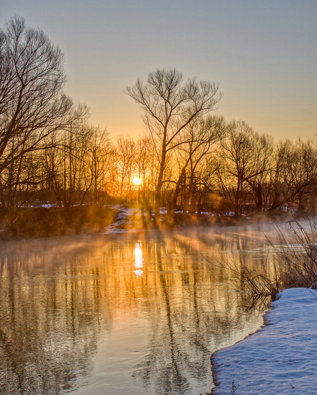 Восход на реке - Юрий Спасенников