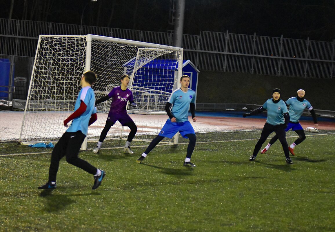 Штормит. - Наталья Вязигина