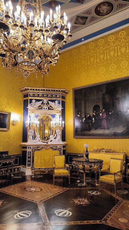 Лионский зал Зубовского флигеля. - Ольга 