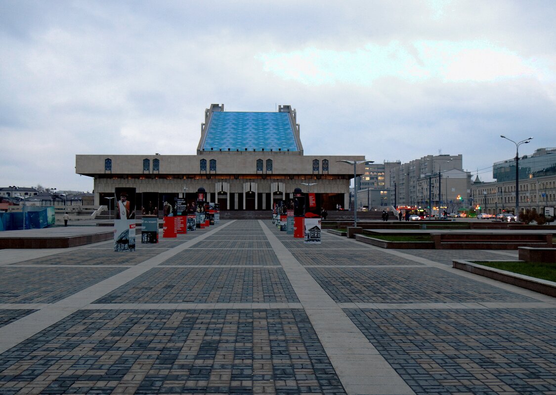 Театр имени Камала.Казань. - веселов михаил Театр имени Камала.Казань. - веселов михаил