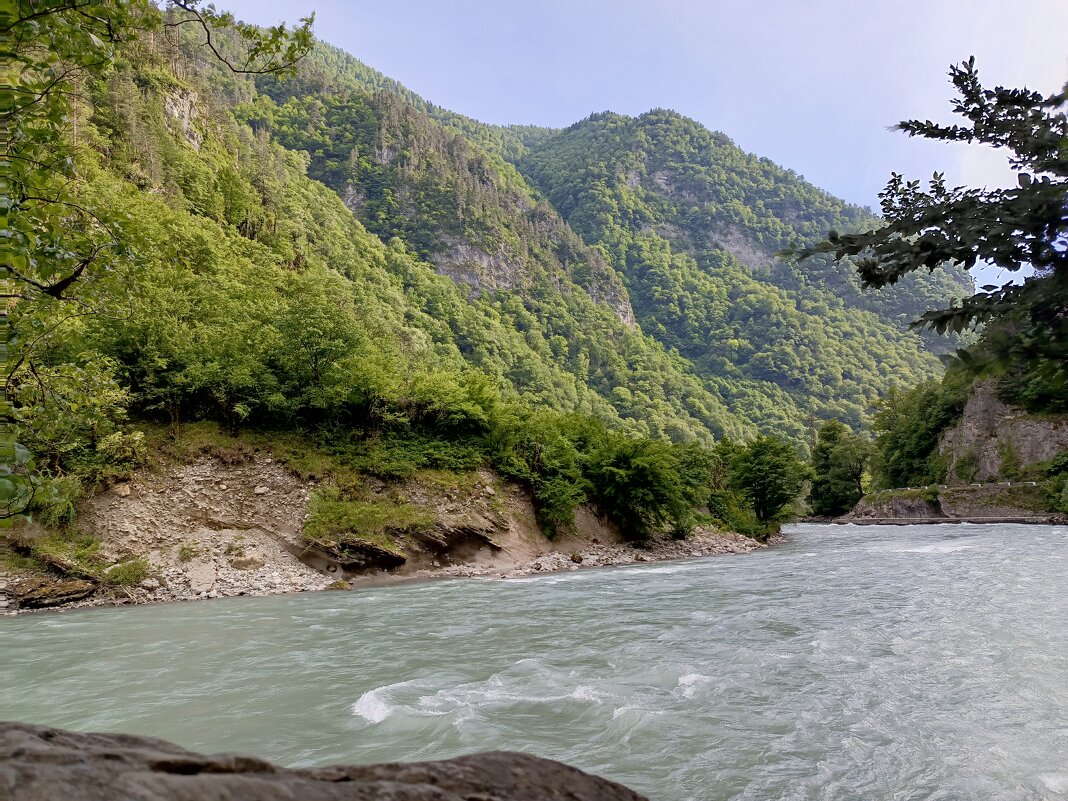 Река в Абхазии - Татьяна Пальчикова Река в Абхазии - Татьяна Пальчикова