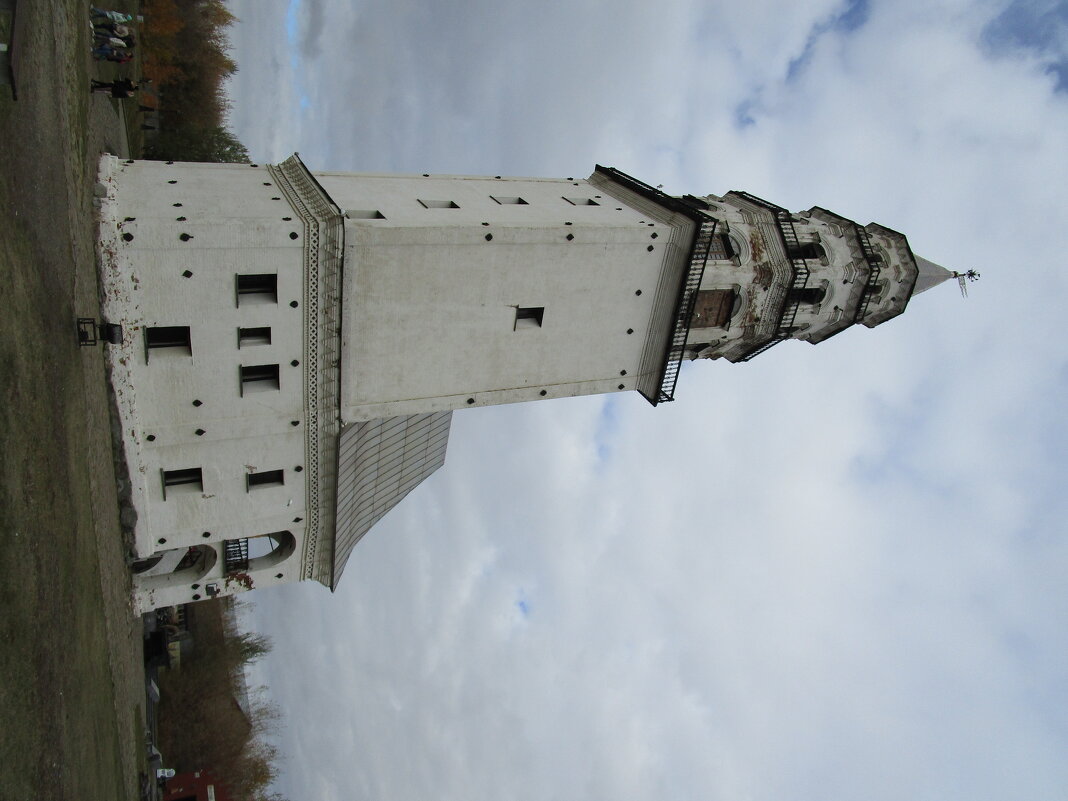 Невьянская наклонная башня - Елена Шаламова Невьянская наклонная башня - Елена Шаламова