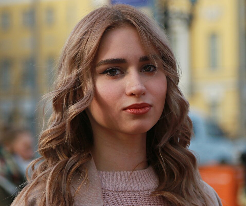 Спонтанный уличный портрет. - Владимир59 